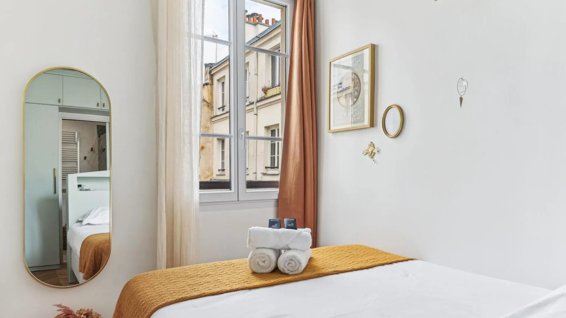 Appartement Cosy Au Coeur Du Marais パリ アパート